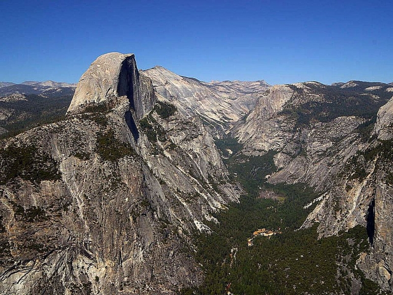 yosemitehalfdome1